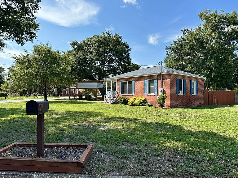 200 Brown Rd — Photo 20