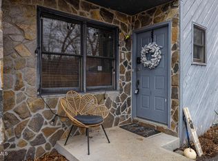 348 River Rd APT B1, Bluff City, TN 37618