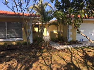 5027 Waterside Dr, Port Richey, FL 34668