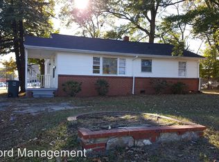 1504 Westside Ct, Greensboro, NC 27405