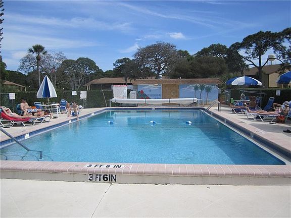 2nd image of 5 Quails Run Blvd Unit 10