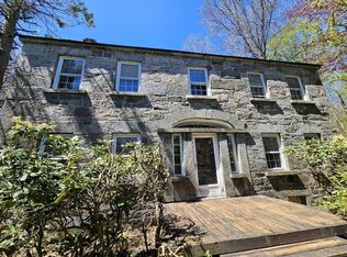 88 Stonehouse Rd, Washington, MA 01223