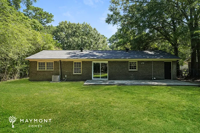 4429 Clovewood St — Photo 14