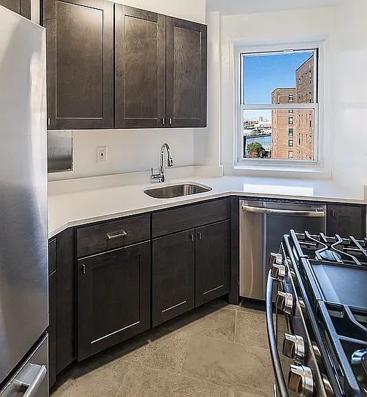 10 E 138th St #8B — Photo 3