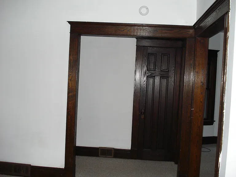 118 Russell St — Photo 4