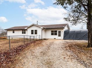 160 Deer Ln, Kirbyville, MO 65679