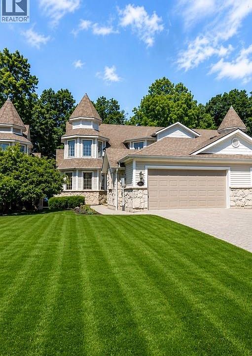 1st image of 208 Crystal Bay Dr
