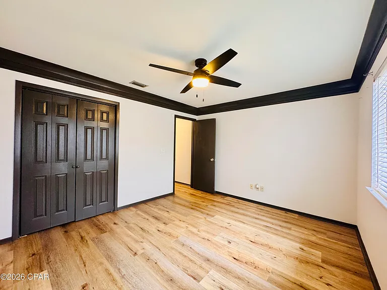 916 Cobia Dr — Photo 16