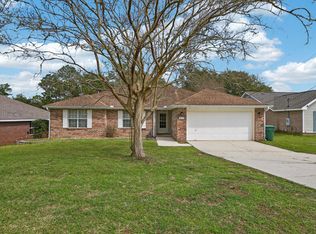 4717 Whitewater Ln, Crestview, FL 32539