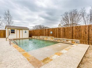 1013 Micah Rd, Burleson, TX 76028