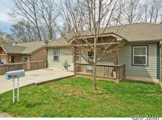 51 Kentucky Dr, Asheville, NC 28806