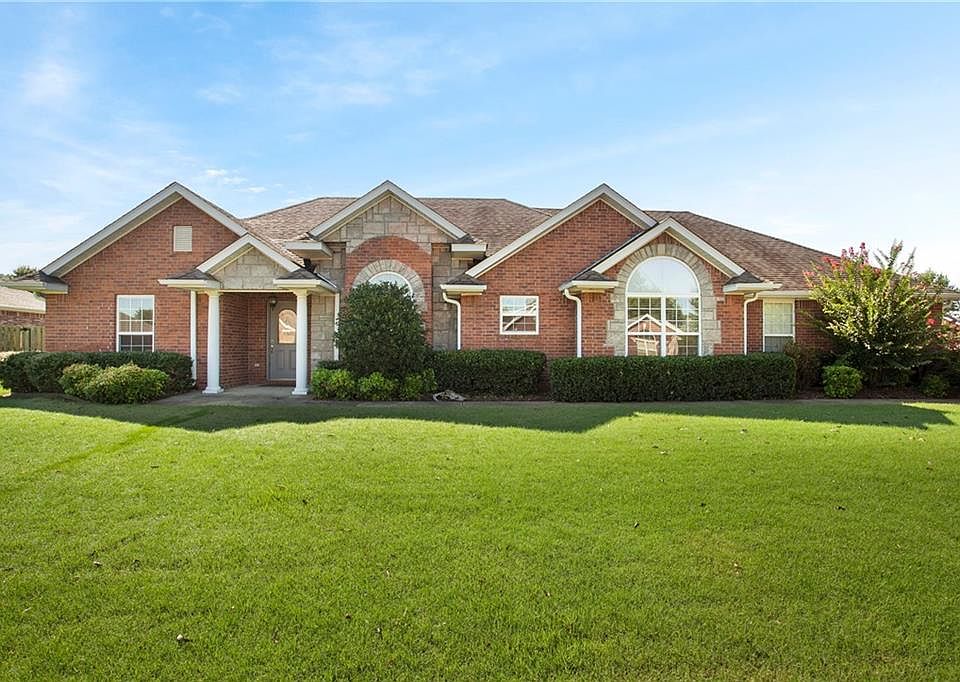 1st image of 11168 Bear Dr