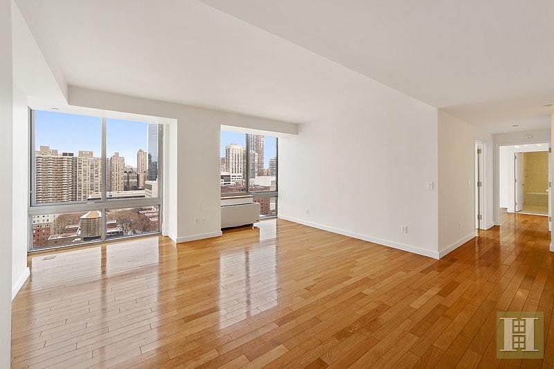 1st image of 225-227 W 60th St #19C