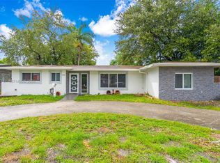 17930 NE 6th Ave, North Miami Beach, FL 33162