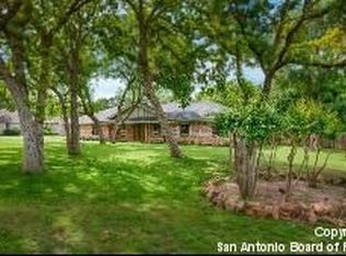 106 Hunters Branch St, Shavano Park, TX 78231