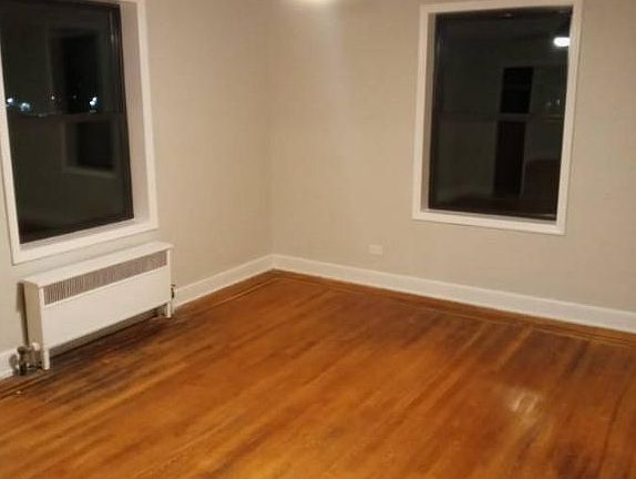 3rd image of 1 Broad Park Way Floor 4