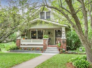 718 Walnut St, Iowa City, IA 52240