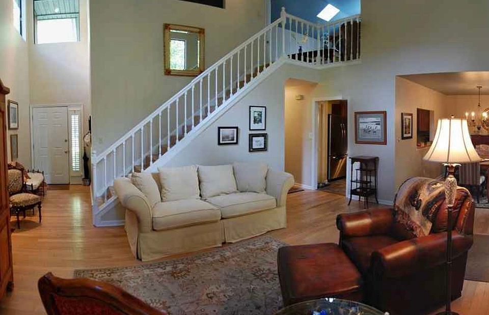 1st image of 1741 Nestlewood Ln