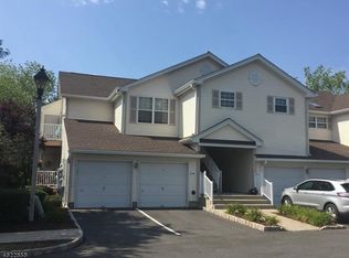 63 Potomac Dr, Basking Ridge, NJ 07920