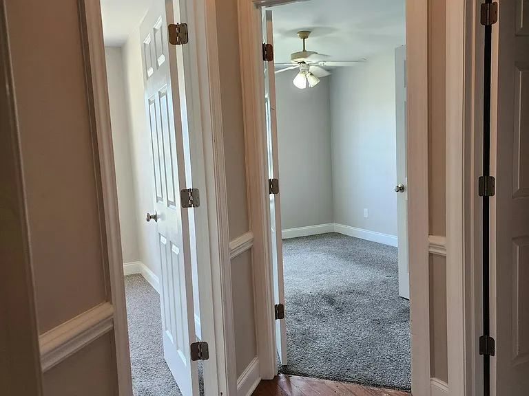 381 Rosemount Dr — Photo 15