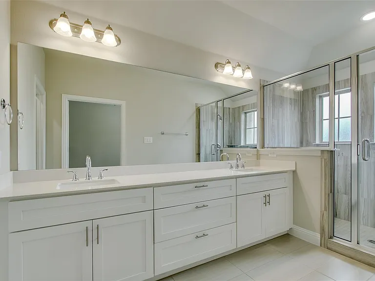 2949 Galveston St — Photo 22