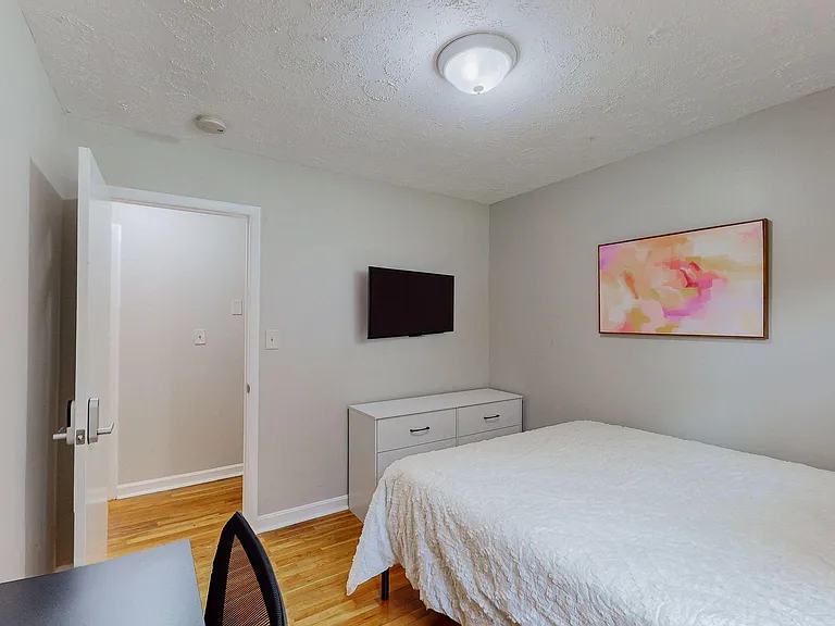 Scott Ln SW — Photo 1