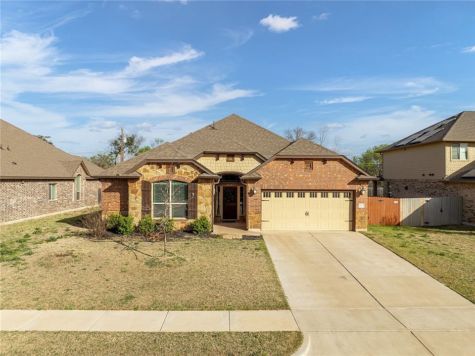 1st image of 617 Lister Dr