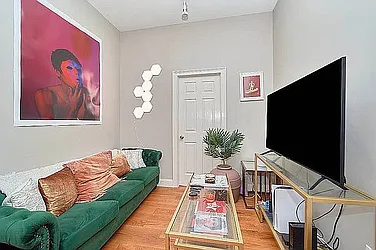 Rented by Living New York