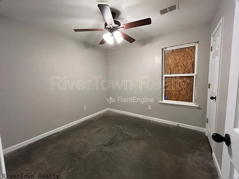 3858 Ajanders Dr — Photo 6