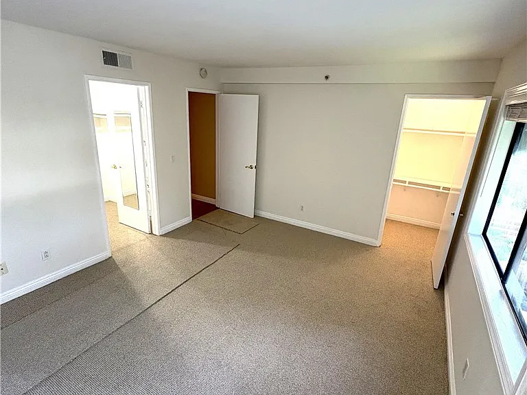 645 Balboa Ave #2C — Photo 10