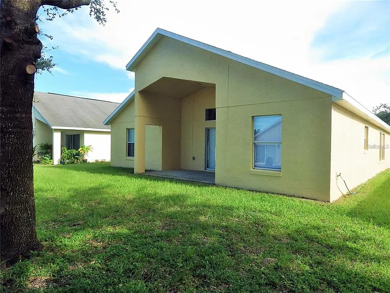 418 Ashley Pl — Photo 22