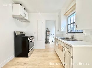 3024 9th Ave #A, Los Angeles, CA 90018