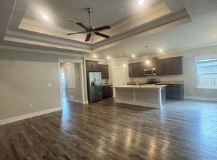 425 Pemberton Ln, Cantonment, FL 32533