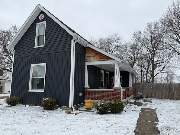 229 S Walnut St, Fletcher, OH 45326