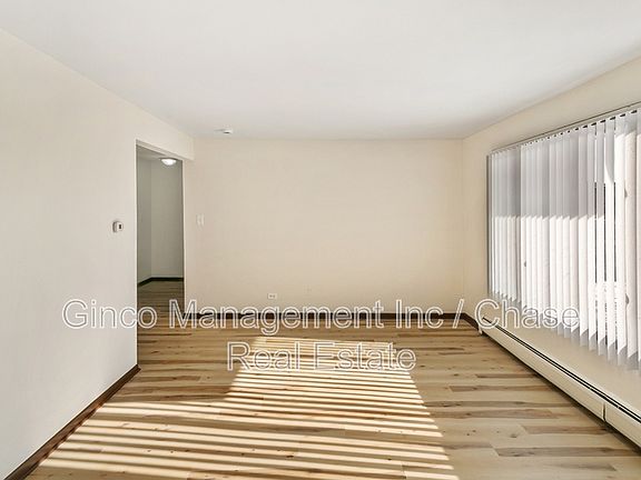 4th image of 2450 Terrace Ave APT 1W