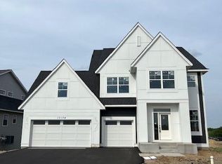 10134 Shadyview Ln N, Maple Grove, MN 55311