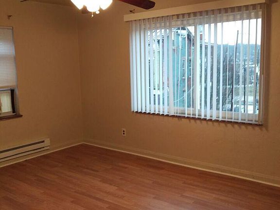 2nd image of 3000 W McMicken Ave #2
