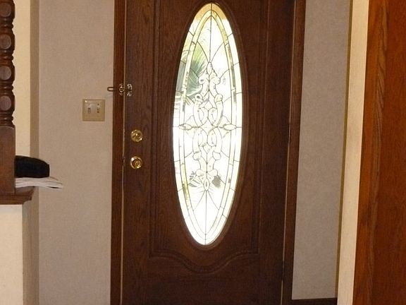 & into a 13X4 welcoming foyer