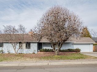 2301 Kona Cir, Medford, OR