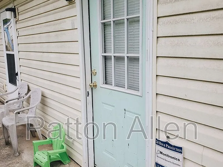 92 Drury Ln #H — Photo 1
