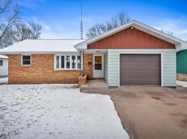 3009 CENTER STREET, Stevens Point, WI 54481