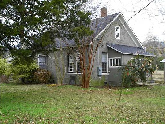 4th image of 106 Lee Hunt Ave