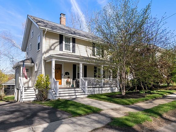 2nd image of 94 Grafton Ave