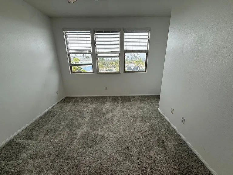 3009 E Pacific Coast Hwy — Photo 38