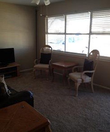 2nd image of 4315 Locust Ave