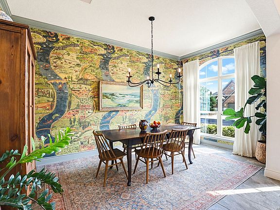 5th image of 2628 Malboona Mews