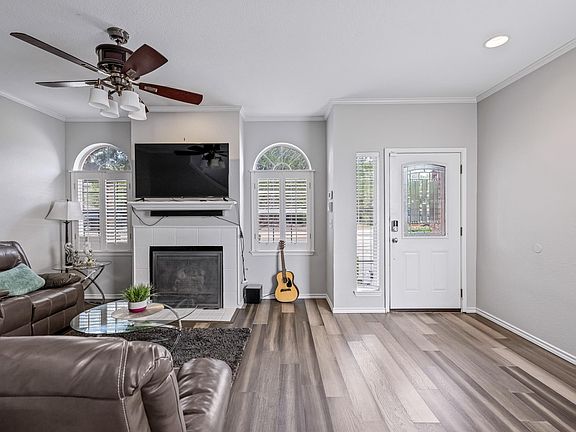 3rd image of 6011 Barrington Ct