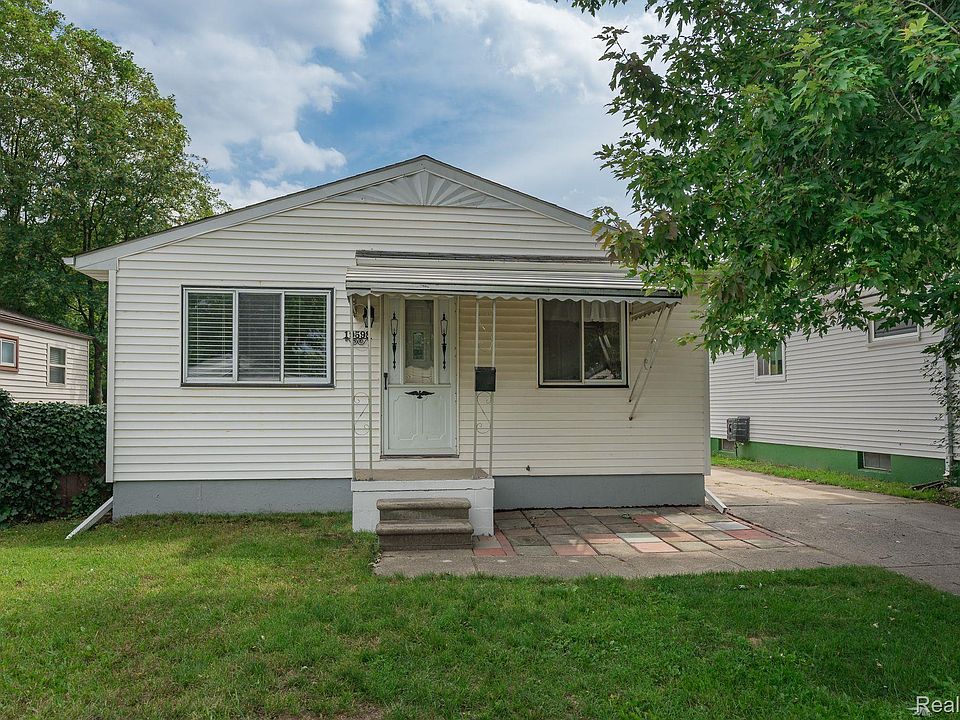 1st image of 19598 Nicke St