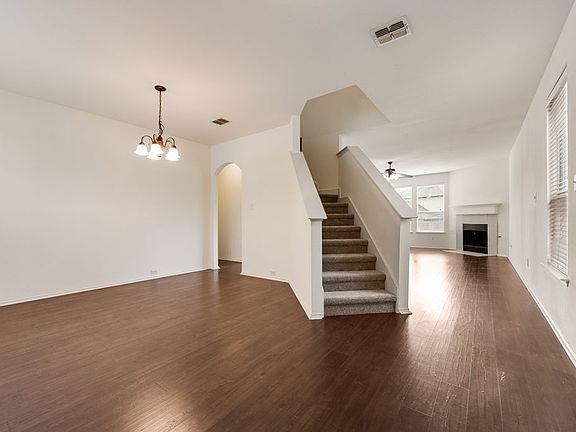 4th image of 4241 Enchanted Rock Ln