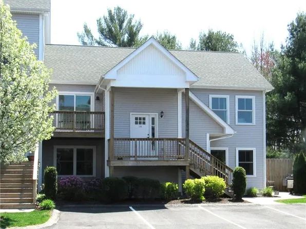 17 Jupiter Ln #B, Richmond, RI 02898